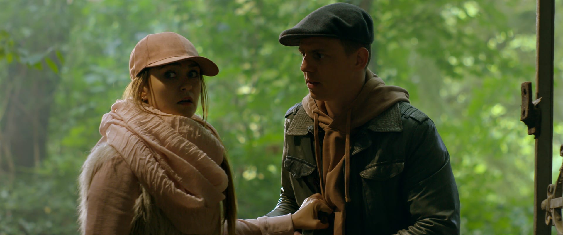Joey en Tess in de grot — Het Gouden Hoefijzer (2017)