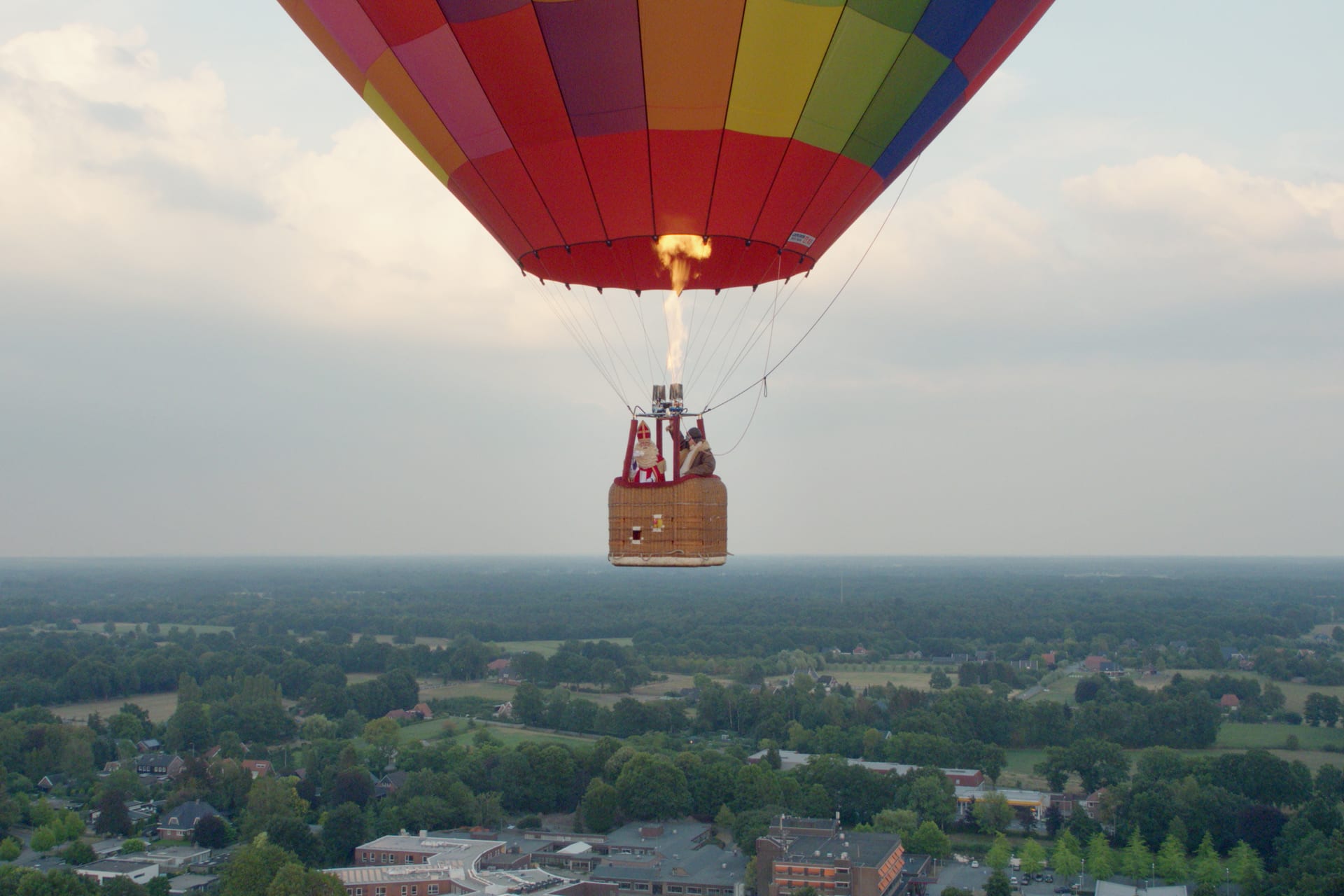Filmstill 5 uit Sinterklaasfilm 2018 — De Vlucht door de Lucht