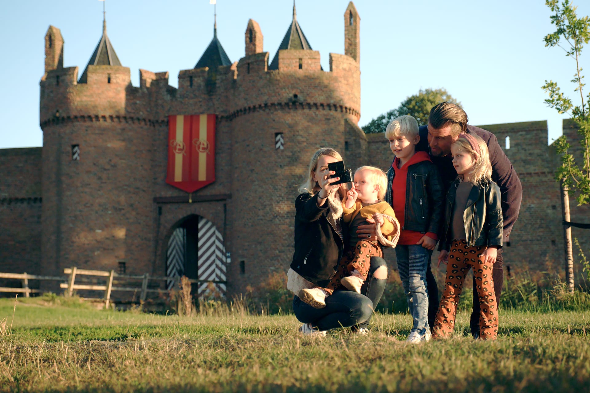 Filmstill 7 uit Sinterklaasfilm 2020 — Het Grote Pietenfeest