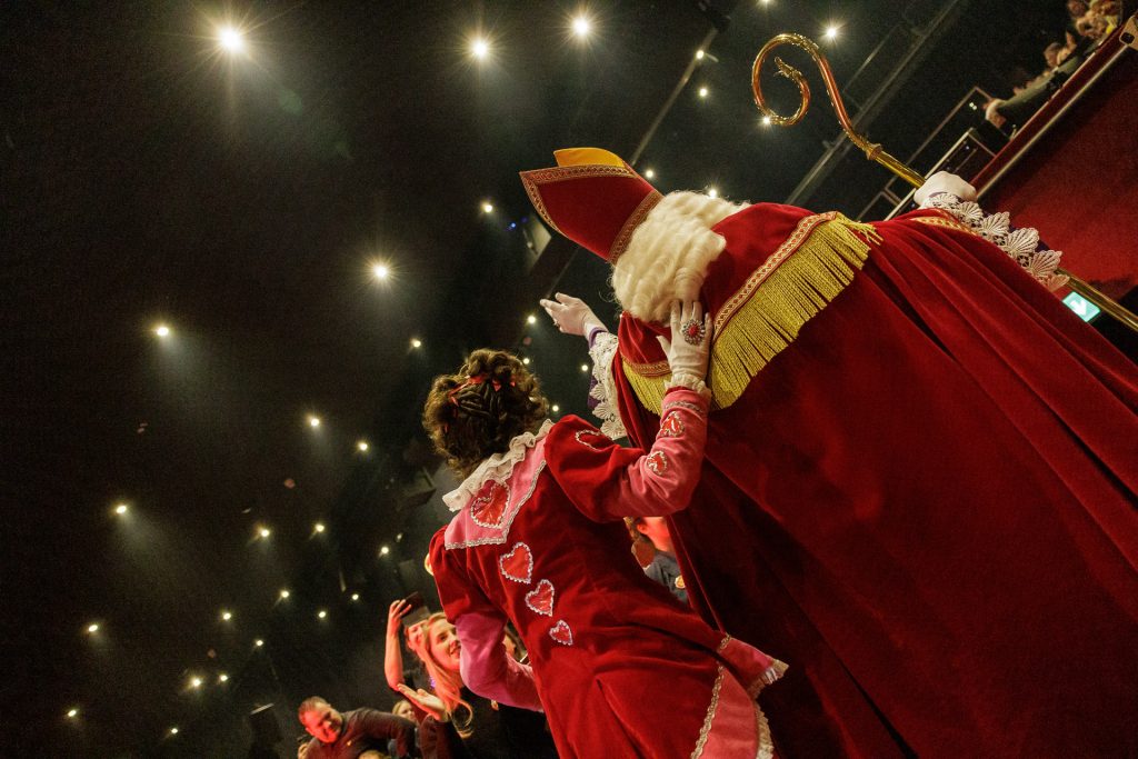 Sinterklaas & Testpiet in het theater